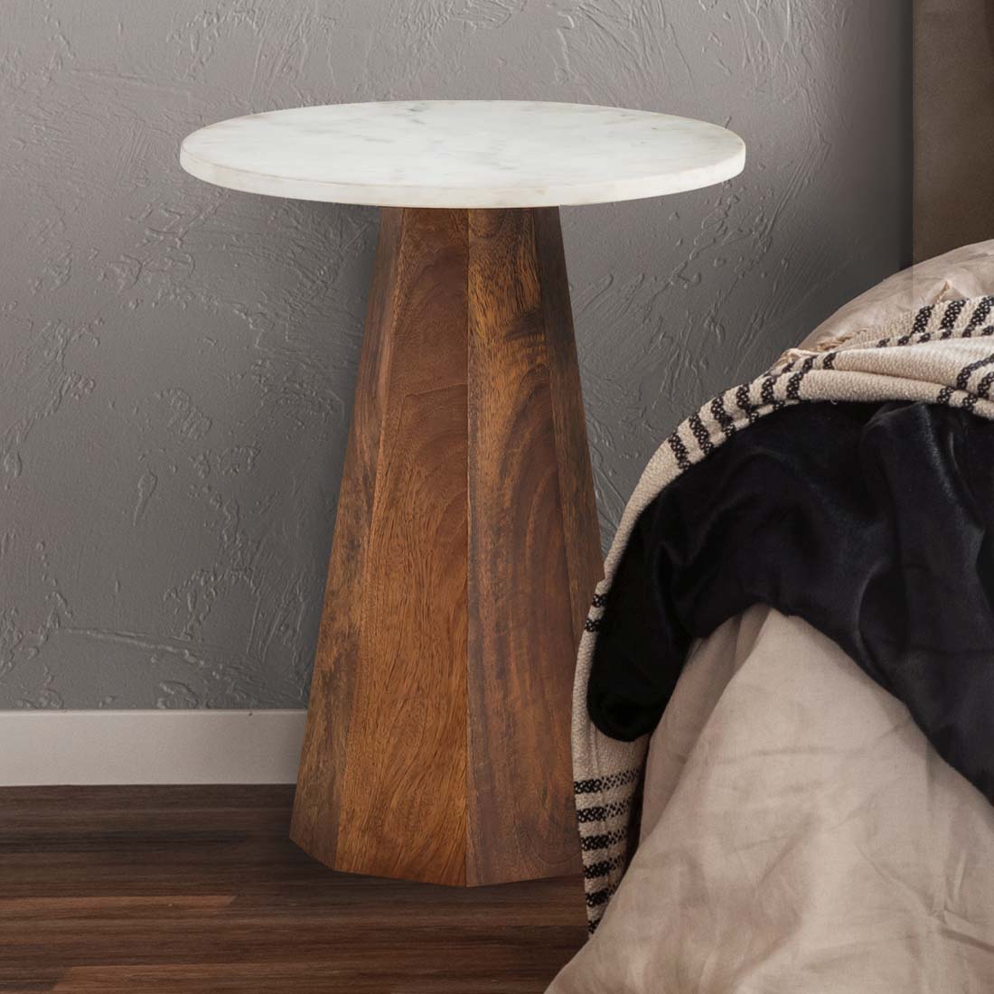 NAYA Mango Wood Side Table